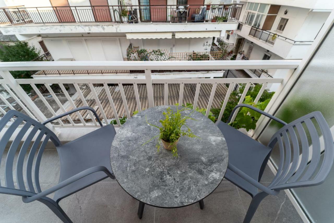 Atlantis "Pleasure By The Sea" Apartment Peraia  Exterior photo