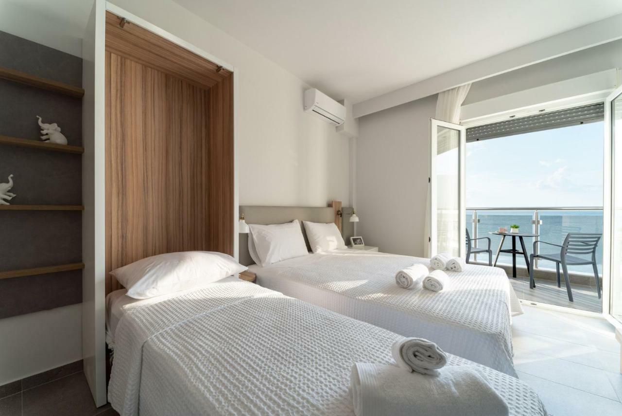 Atlantis "Pleasure By The Sea" Apartment Peraia  Exterior photo
